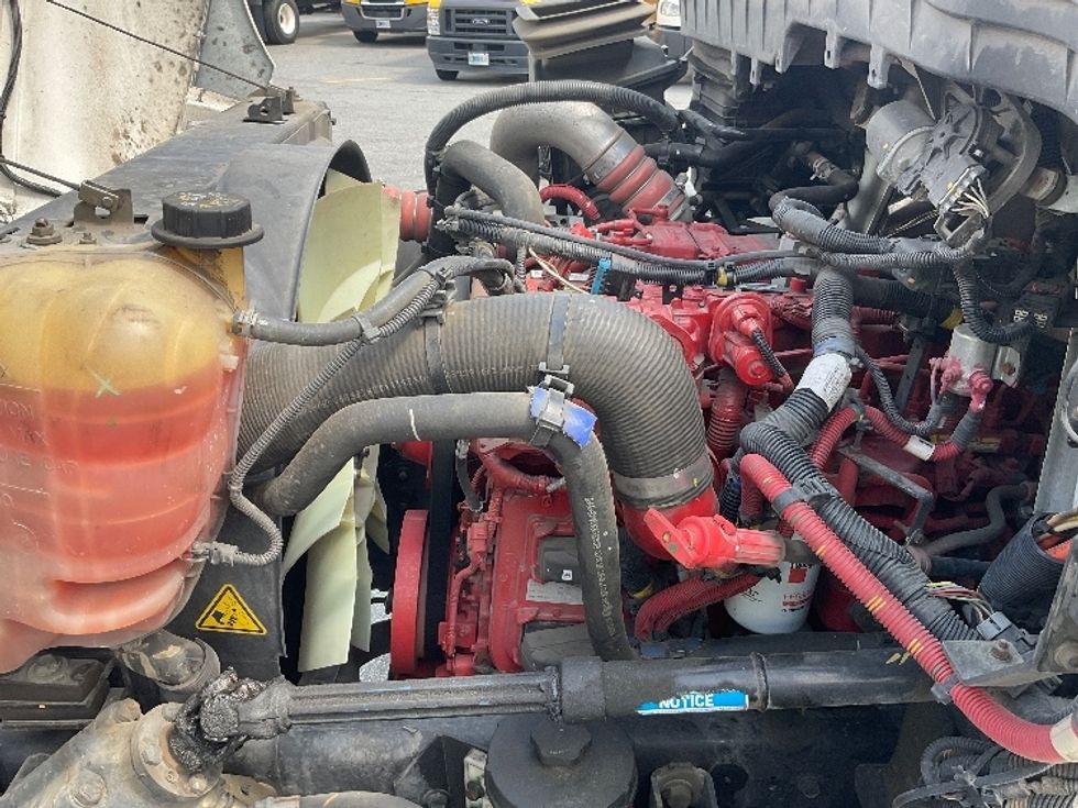 Medium Duty Box Truck-Light and Medium Duty Trucks-International-2022-MV607-Norcross-GA-108,554\n\t\tmiles-$ 79,250 - Image 24