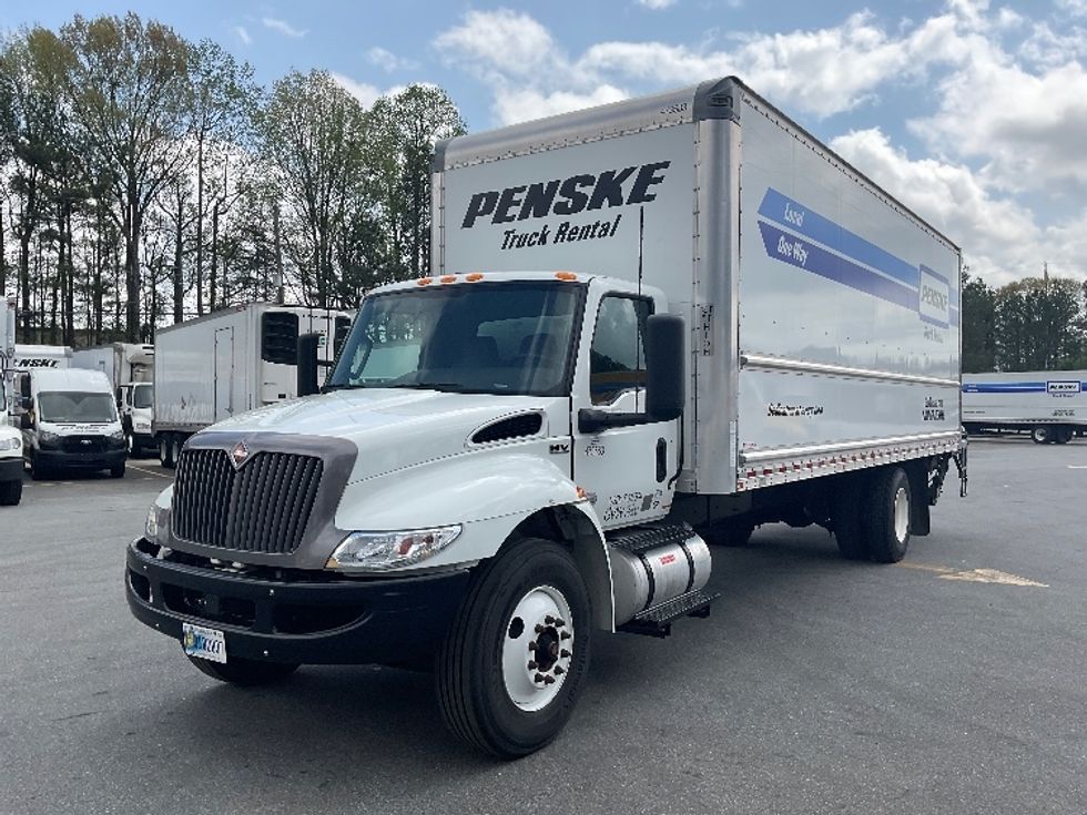 Medium Duty Box Truck-Light and Medium Duty Trucks-International-2022-MV607-Norcross-GA-108,554\n\t\tmiles-$ 79,250 - Image 3