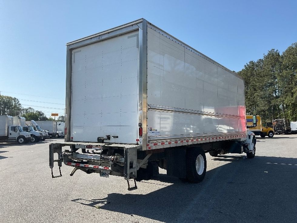 Medium Duty Box Truck-Light and Medium Duty Trucks-International-2022-MV607-Norcross-GA-127,911\n\t\tmiles-$ 75,250 - Image 22