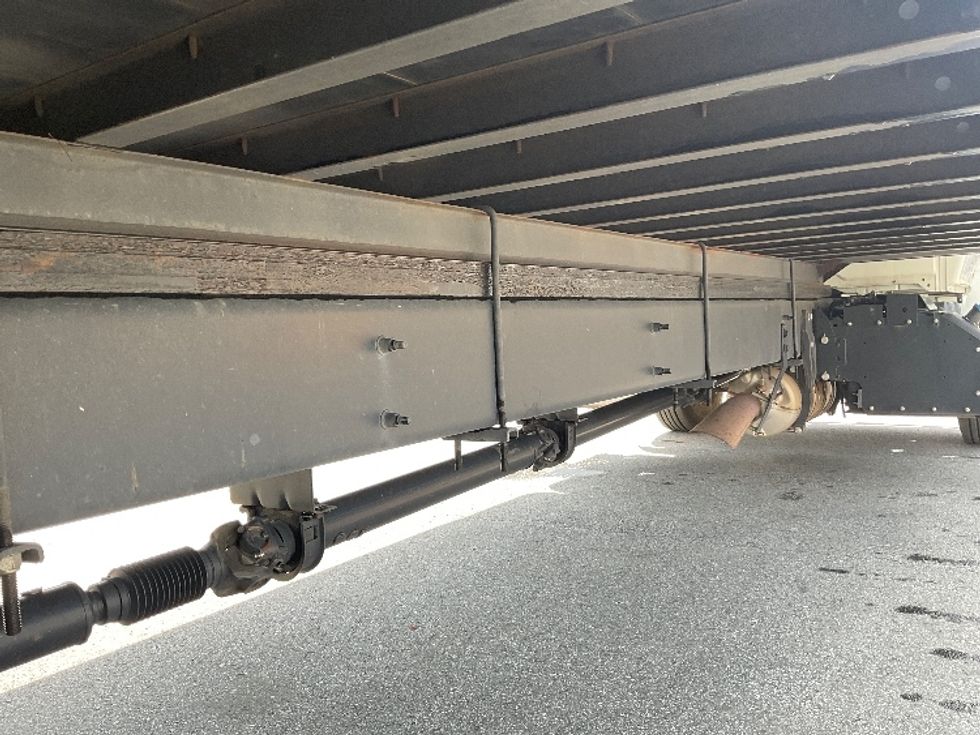 Medium Duty Box Truck-Light and Medium Duty Trucks-International-2022-MV607-Norcross-GA-129,216\n\t\tmiles-$ 75,000 - Image 14
