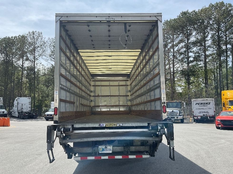 Medium Duty Box Truck-Light and Medium Duty Trucks-International-2022-MV607-Norcross-GA-129,216\n\t\tmiles-$ 75,000 - Image 8