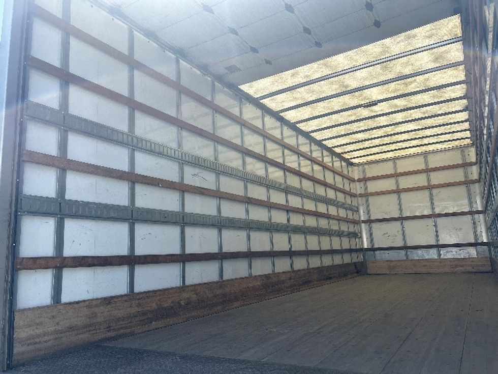 Medium Duty Box Truck-Light and Medium Duty Trucks-International-2022-MV607-Norcross-GA-130,273\n\t\tmiles-$ 74,750 - Image 11