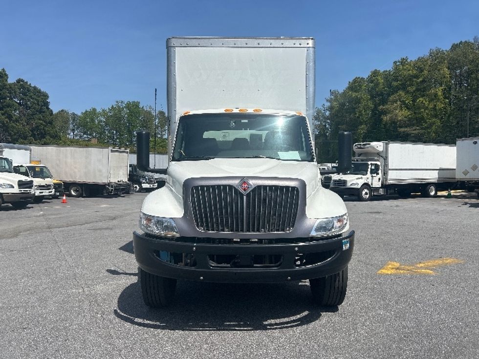Medium Duty Box Truck-Light and Medium Duty Trucks-International-2022-MV607-Norcross-GA-130,273\n\t\tmiles-$ 74,750 - Image 2