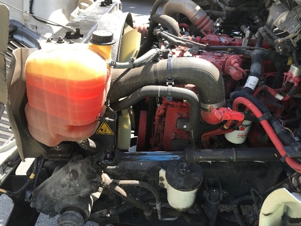 Medium Duty Box Truck-Light and Medium Duty Trucks-International-2022-MV607-Norcross-GA-138,927\n\t\tmiles-$ 73,250 - Image 24