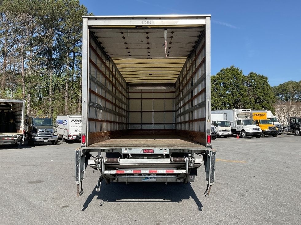 Medium Duty Box Truck-Light and Medium Duty Trucks-International-2022-MV607-Norcross-GA-140,017\n\t\tmiles-$ 68,500 - Image 8