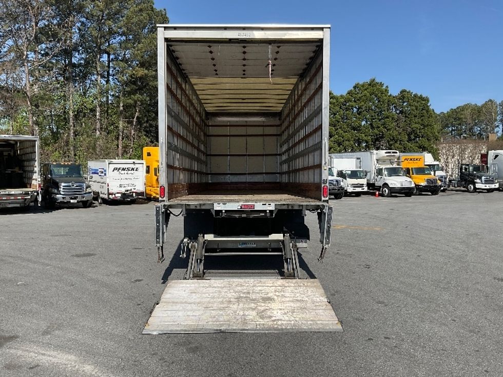 Medium Duty Box Truck-Light and Medium Duty Trucks-International-2022-MV607-Norcross-GA-140,017\n\t\tmiles-$ 68,500 - Image 9