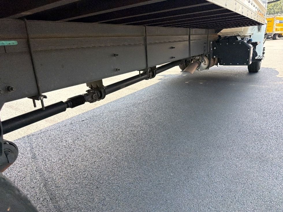 Medium Duty Box Truck-Light and Medium Duty Trucks-International-2022-MV607-Norcross-GA-150,007\n\t\tmiles-$ 64,000 - Image 14
