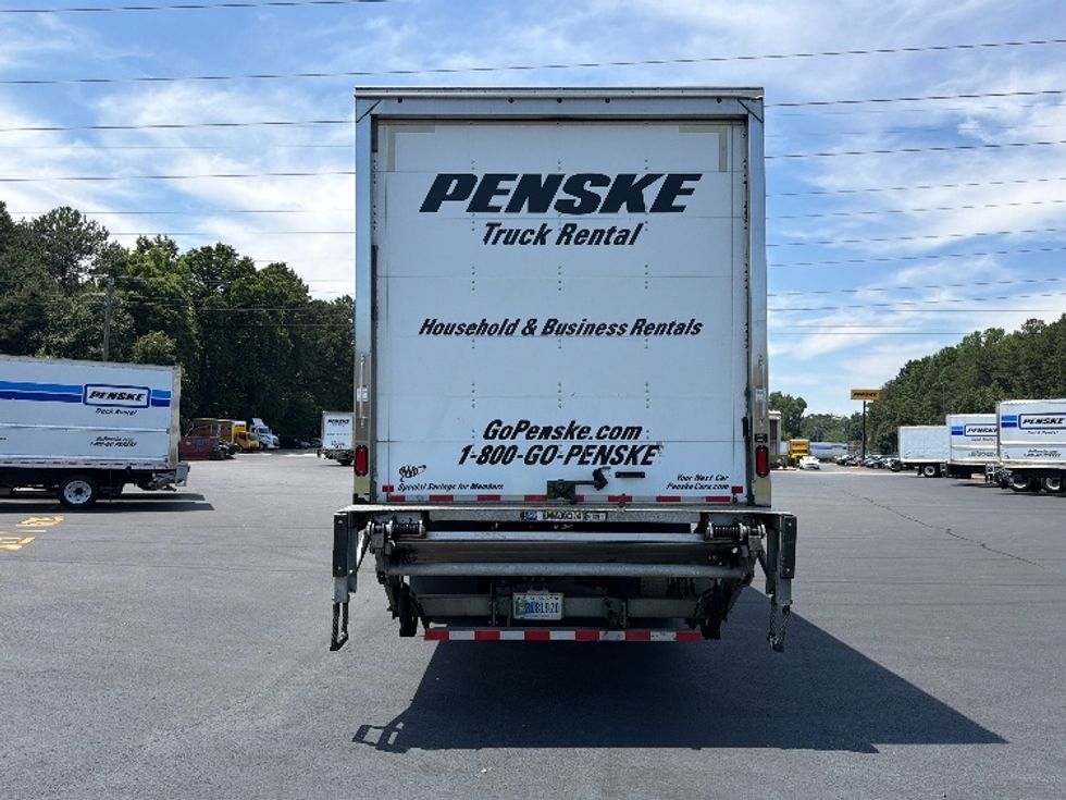 Medium Duty Box Truck-Light and Medium Duty Trucks-International-2022-MV607-Norcross-GA-150,007\n\t\tmiles-$ 64,000 - Image 7