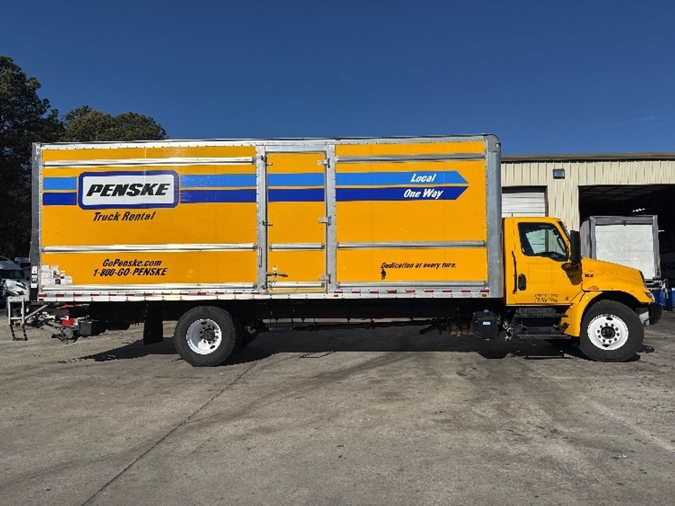 Medium Duty Box Truck-Light and Medium Duty Trucks-International-2022-MV607-Norcross-GA-230,669\n\t\tmiles-$ 54,500 - Image 15