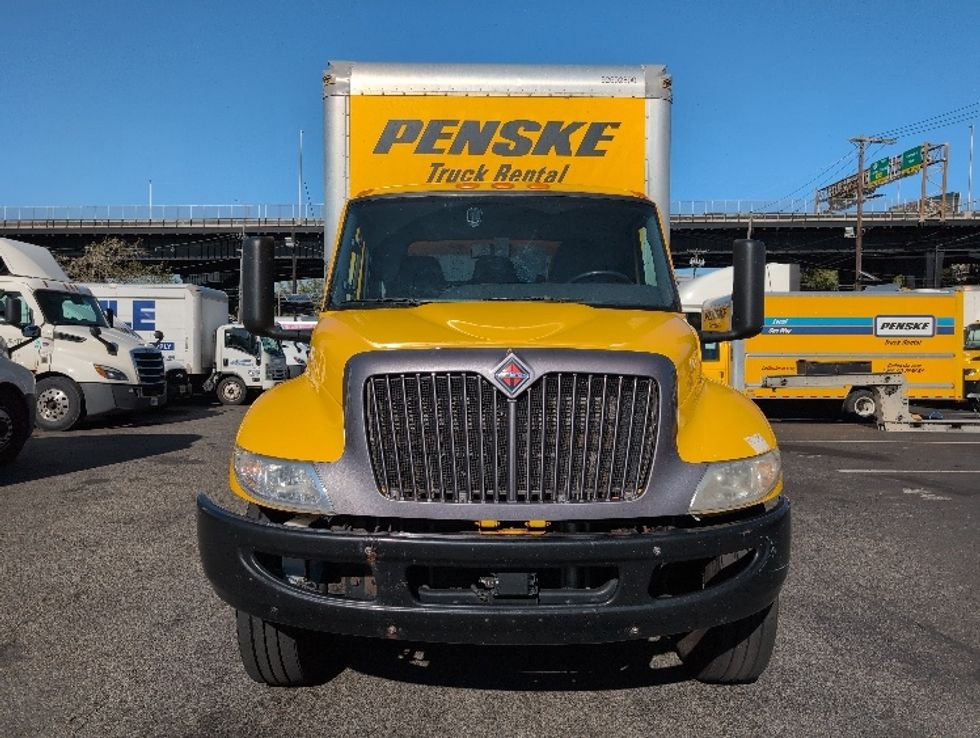 Medium Duty Box Truck-Light and Medium Duty Trucks-International-2022-MV607-North Bergen-NJ-235,615\n\t\tmiles-$ 39,500 - Image 2