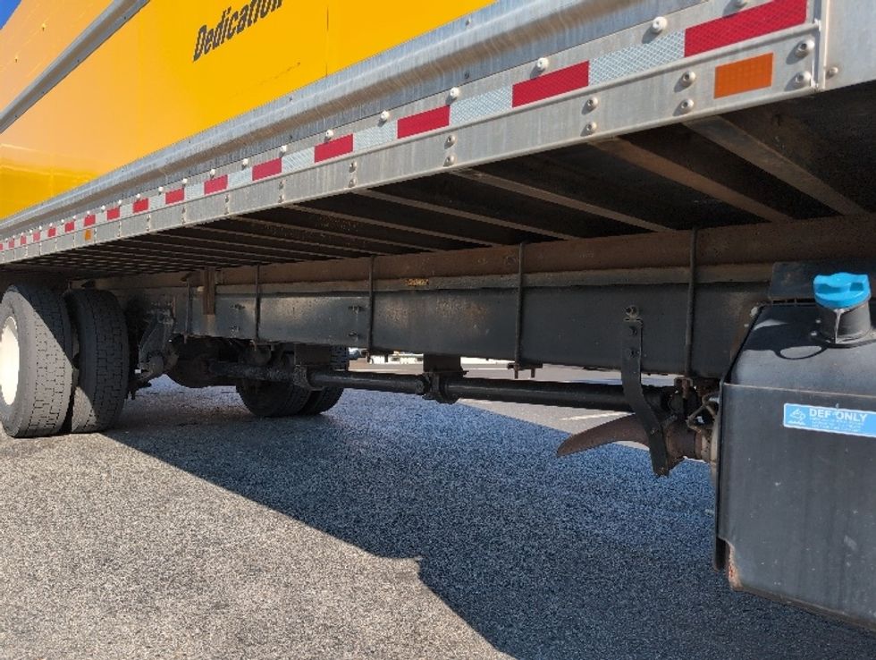Medium Duty Box Truck-Light and Medium Duty Trucks-International-2022-MV607-North Bergen-NJ-235,615\n\t\tmiles-$ 39,500 - Image 14