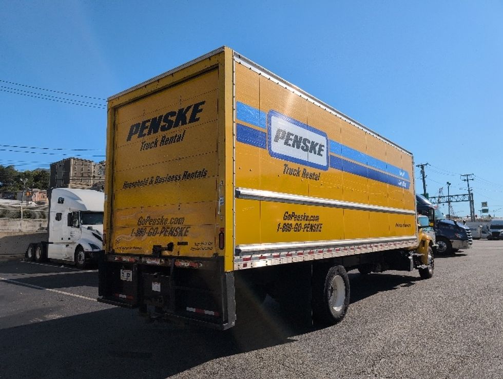 Medium Duty Box Truck-Light and Medium Duty Trucks-International-2022-MV607-North Bergen-NJ-235,615\n\t\tmiles-$ 39,500 - Image 13