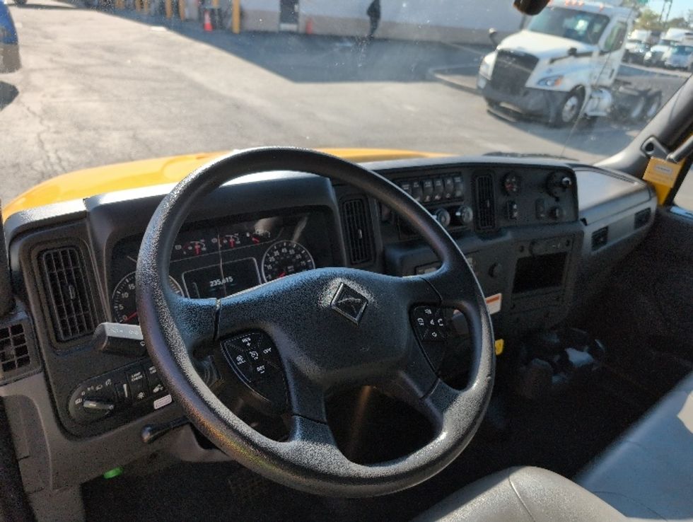 Medium Duty Box Truck-Light and Medium Duty Trucks-International-2022-MV607-North Bergen-NJ-235,615\n\t\tmiles-$ 39,500 - Image 17