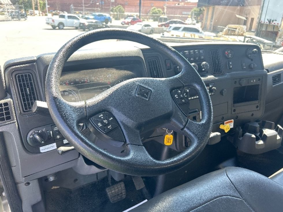Medium Duty Box Truck-Light and Medium Duty Trucks-International-2022-MV607-North Las Vegas-NV-239,056\n\t\tmiles-$ 43,250 - Image 17