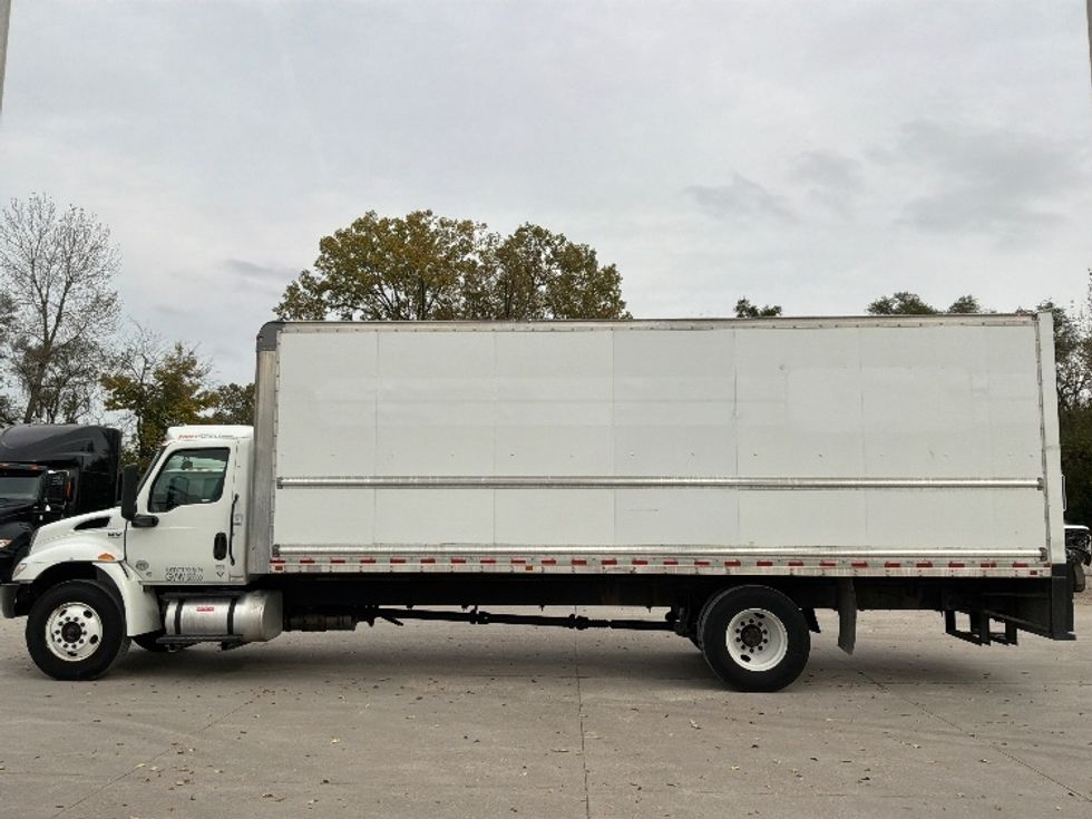 Medium Duty Box Truck-Light and Medium Duty Trucks-International-2022-MV607-North Liberty-IA-217,528\n\t\tmiles-$ 47,000 - Image 4