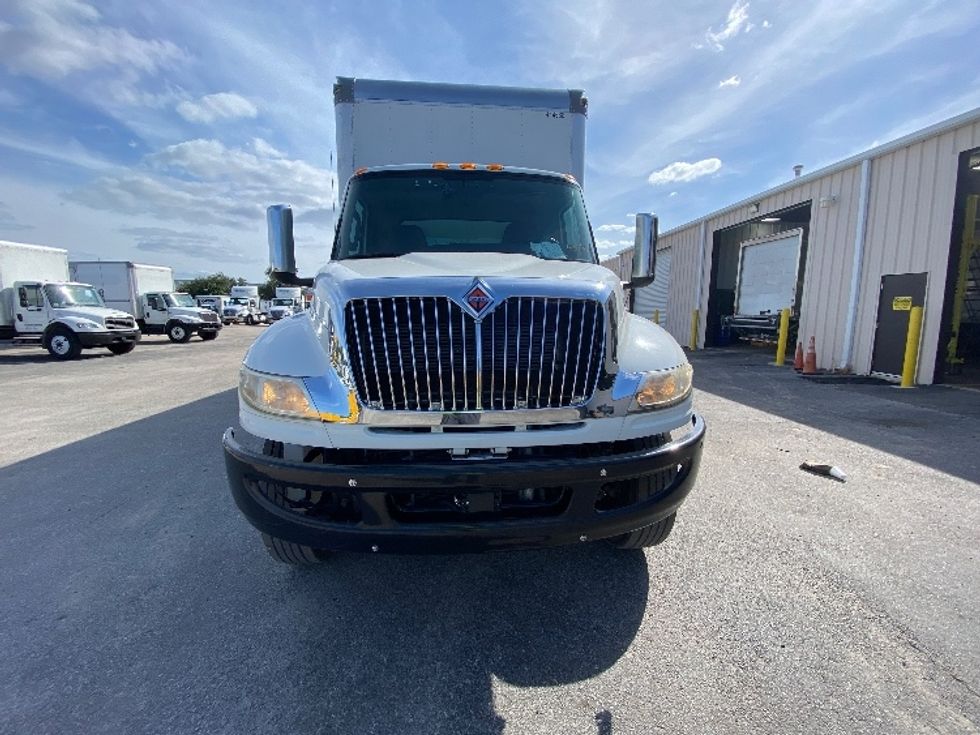 Medium Duty Box Truck-Light and Medium Duty Trucks-International-2022-MV607-Ocala-FL-118,448\n\t\tmiles-$ 64,500 - Image 2
