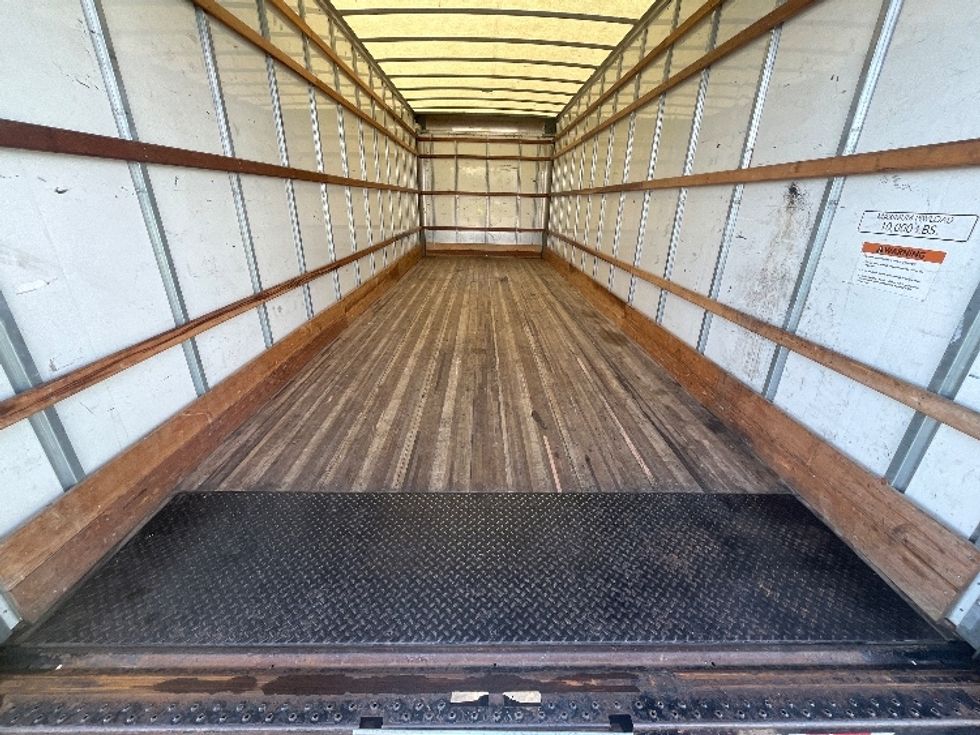 Medium Duty Box Truck-Light and Medium Duty Trucks-International-2022-MV607-Ocala-FL-259,462\n\t\tmiles-$ 34,000 - Image 10