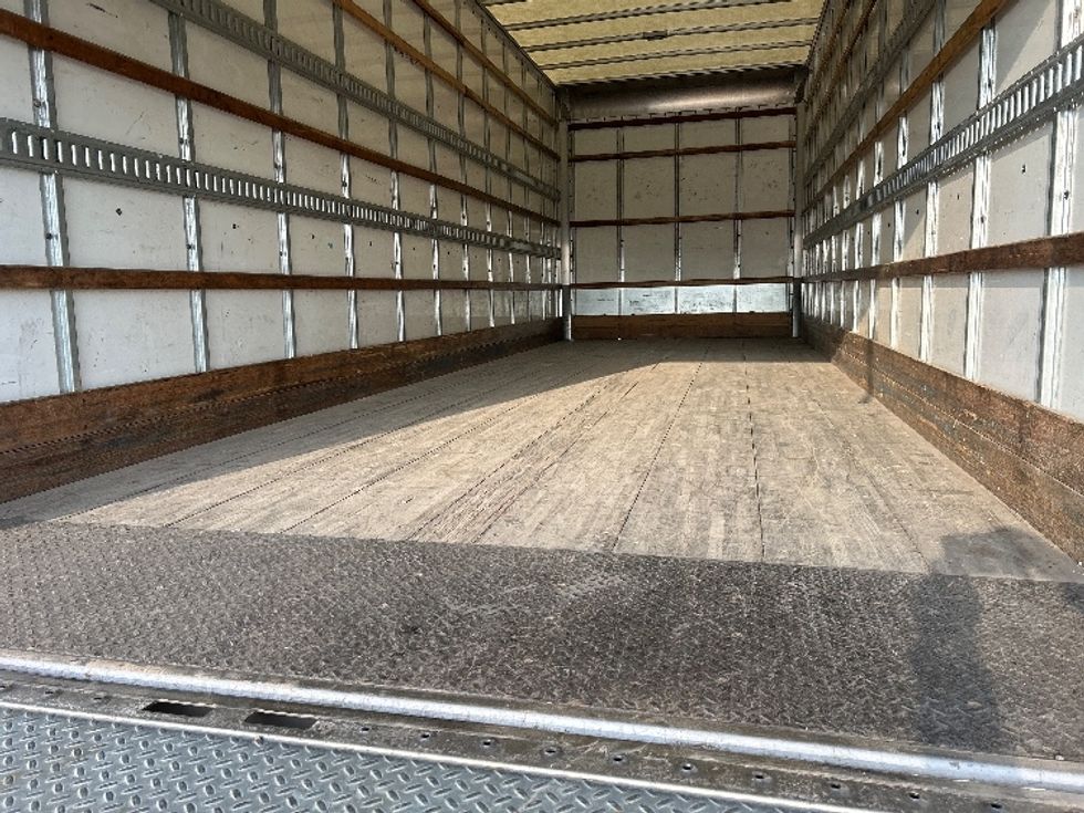 Medium Duty Box Truck-Light and Medium Duty Trucks-International-2022-MV607-Odessa-TX-153,983\n\t\tmiles-$ 63,500 - Image 10