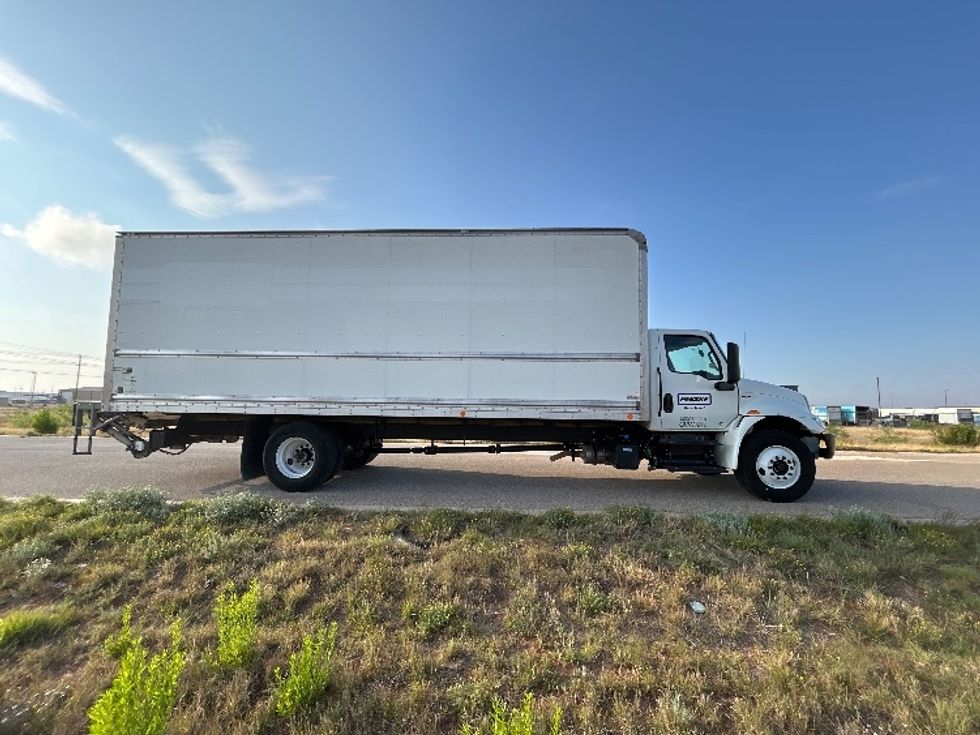 Medium Duty Box Truck-Light and Medium Duty Trucks-International-2022-MV607-Odessa-TX-153,983\n\t\tmiles-$ 63,500 - Image 15