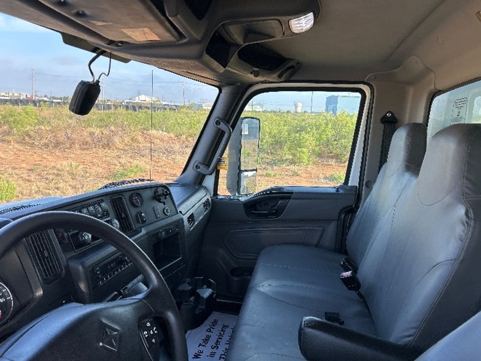 Medium Duty Box Truck-Light and Medium Duty Trucks-International-2022-MV607-Odessa-TX-153,983\n\t\tmiles-$ 63,500 - Image 19