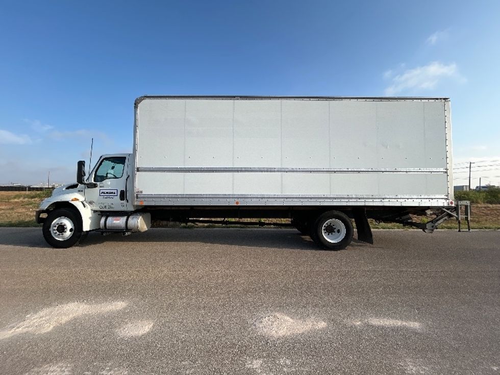 Medium Duty Box Truck-Light and Medium Duty Trucks-International-2022-MV607-Odessa-TX-153,983\n\t\tmiles-$ 63,500 - Image 4