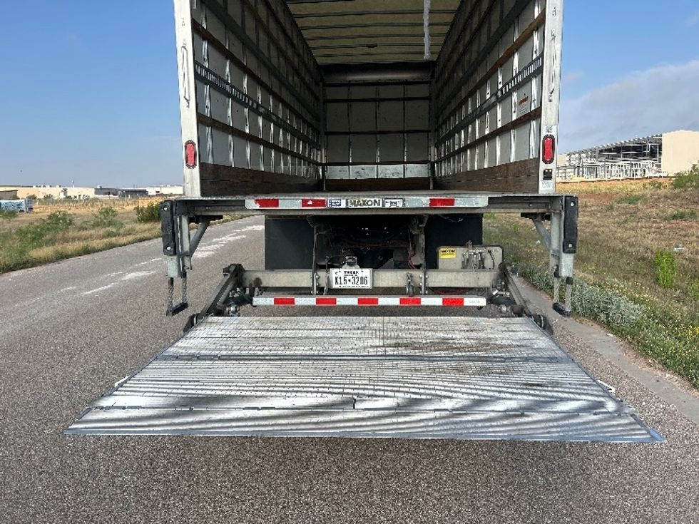 Medium Duty Box Truck-Light and Medium Duty Trucks-International-2022-MV607-Odessa-TX-153,983\n\t\tmiles-$ 63,500 - Image 9