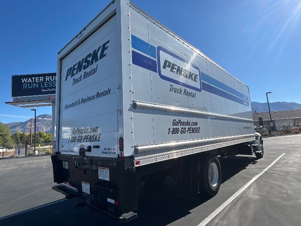 Medium Duty Box Truck-Light and Medium Duty Trucks-International-2022-MV607-Ogden-UT-215,760\n\t\tmiles-$ 47,250 - Image 13
