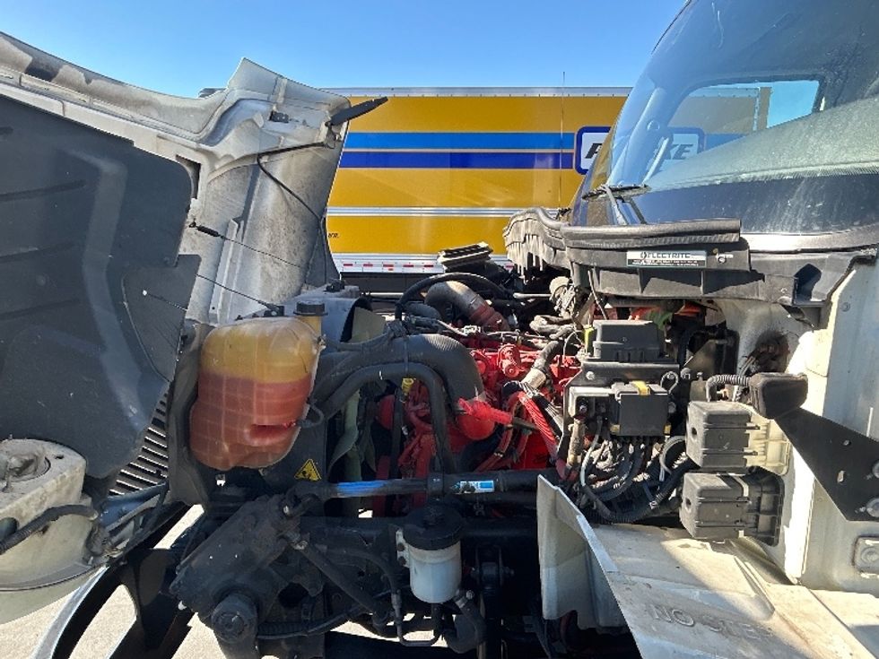 Medium Duty Box Truck-Light and Medium Duty Trucks-International-2022-MV607-Ogden-UT-215,760\n\t\tmiles-$ 47,250 - Image 24