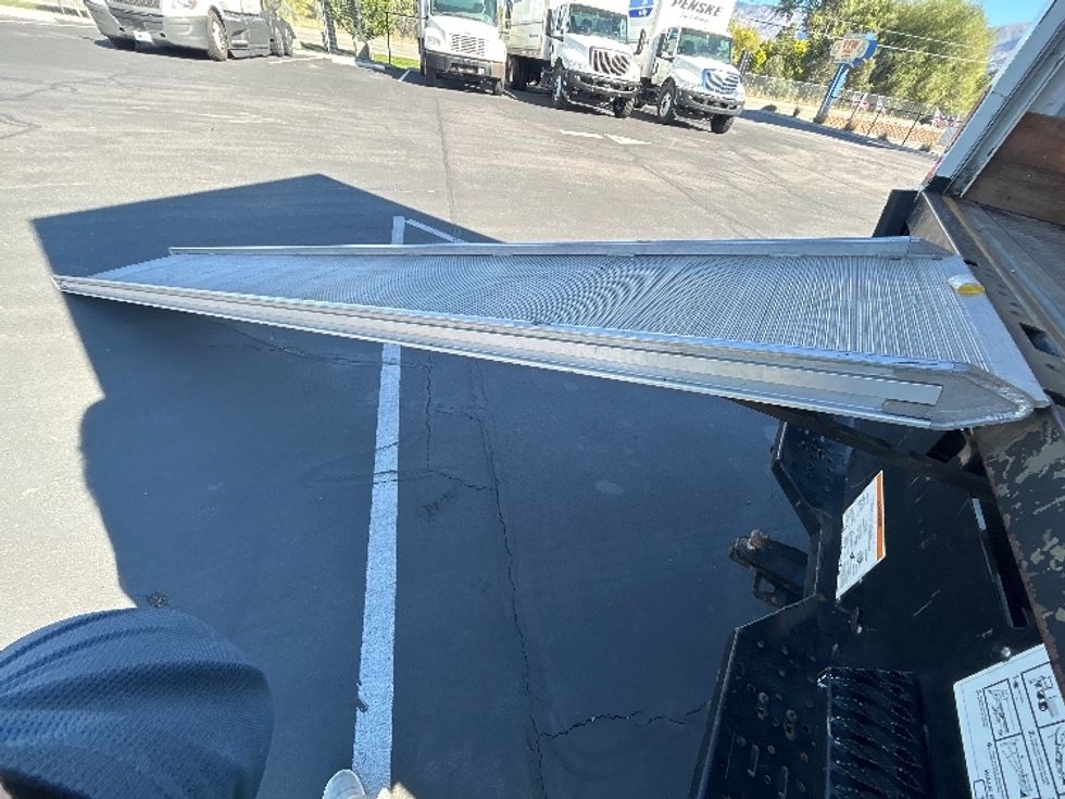 Medium Duty Box Truck-Light and Medium Duty Trucks-International-2022-MV607-Ogden-UT-215,760\n\t\tmiles-$ 47,250 - Image 25