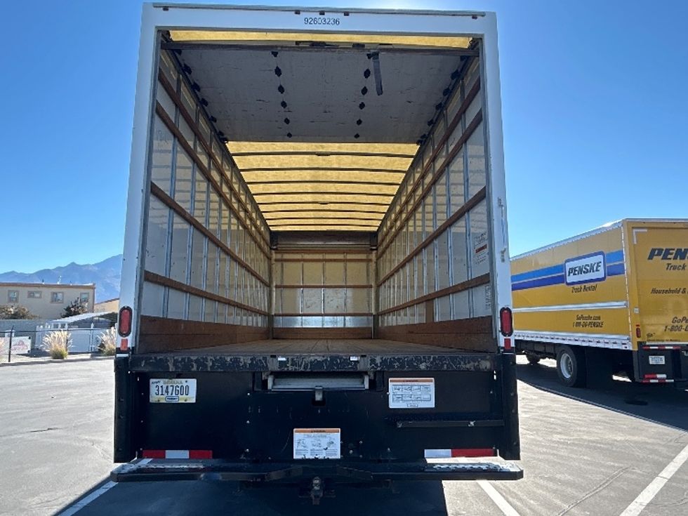 Medium Duty Box Truck-Light and Medium Duty Trucks-International-2022-MV607-Ogden-UT-215,760\n\t\tmiles-$ 47,250 - Image 8