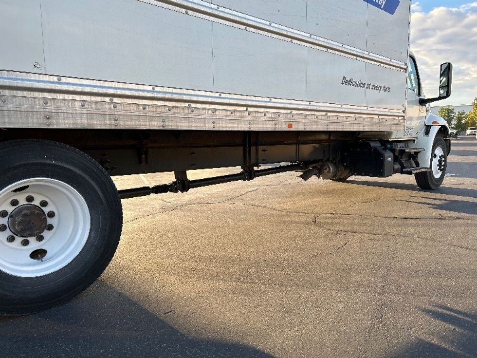 Medium Duty Box Truck-Light and Medium Duty Trucks-International-2022-MV607-Ogden-UT-228,067\n\t\tmiles-$ 45,000 - Image 14