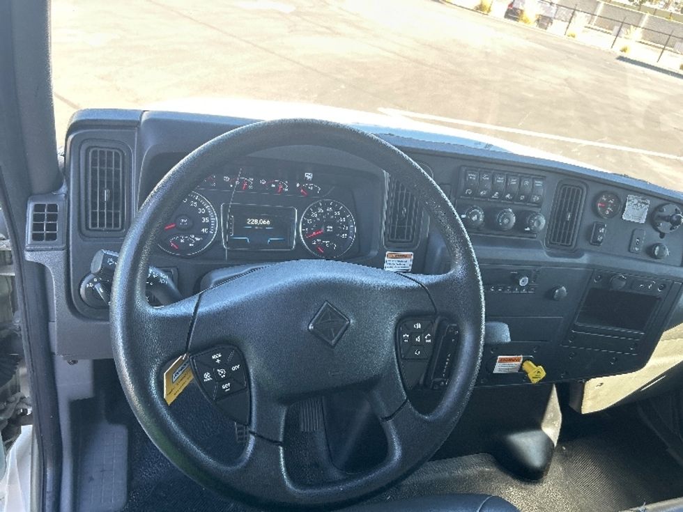 Medium Duty Box Truck-Light and Medium Duty Trucks-International-2022-MV607-Ogden-UT-228,067\n\t\tmiles-$ 45,000 - Image 18