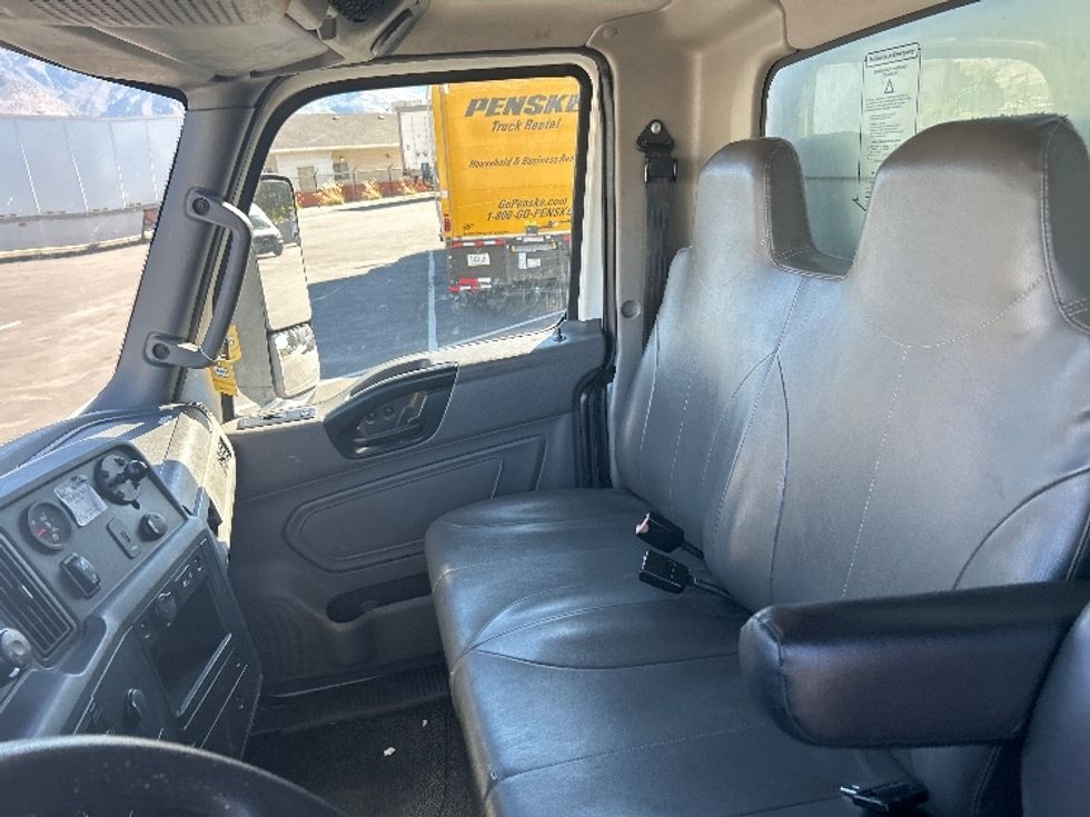 Medium Duty Box Truck-Light and Medium Duty Trucks-International-2022-MV607-Ogden-UT-228,067\n\t\tmiles-$ 45,000 - Image 19
