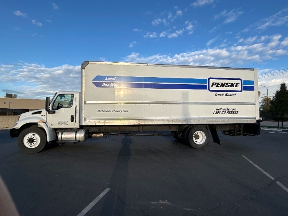 Medium Duty Box Truck-Light and Medium Duty Trucks-International-2022-MV607-Ogden-UT-228,067\n\t\tmiles-$ 45,000 - Image 4