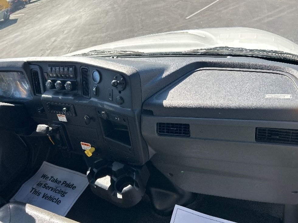 Medium Duty Box Truck-Light and Medium Duty Trucks-International-2022-MV607-Ogden-UT-231,456\n\t\tmiles-$ 44,500 - Image 21