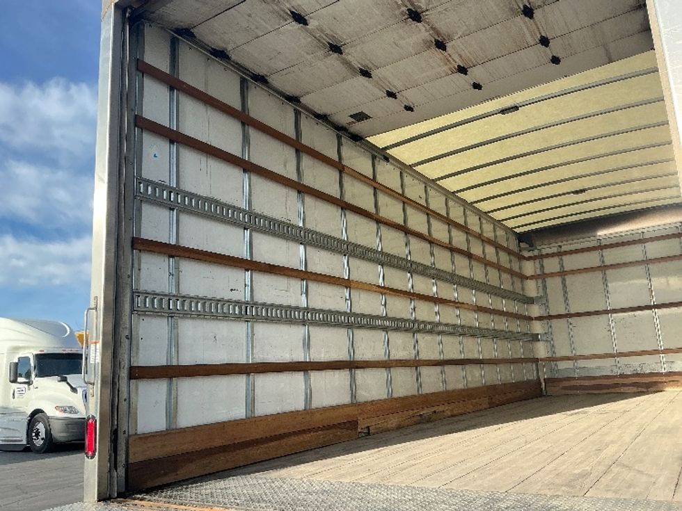 Medium Duty Box Truck-Light and Medium Duty Trucks-International-2022-MV607-Ogden-UT-98,350\n\t\tmiles-$ 68,000 - Image 11