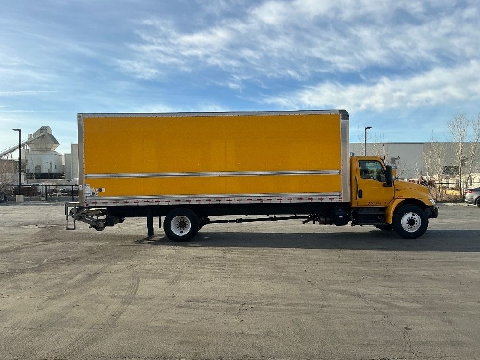 Medium Duty Box Truck-Light and Medium Duty Trucks-International-2022-MV607-Ogden-UT-98,350\n\t\tmiles-$ 68,000 - Image 15
