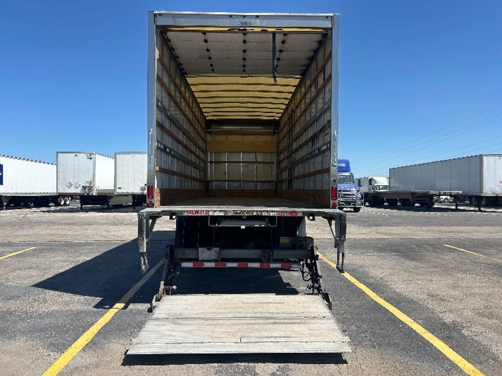 Medium Duty Box Truck-Light and Medium Duty Trucks-International-2022-MV607-Oklahoma City-OK-137,085\n\t\tmiles-$ 75,500 - Image 9