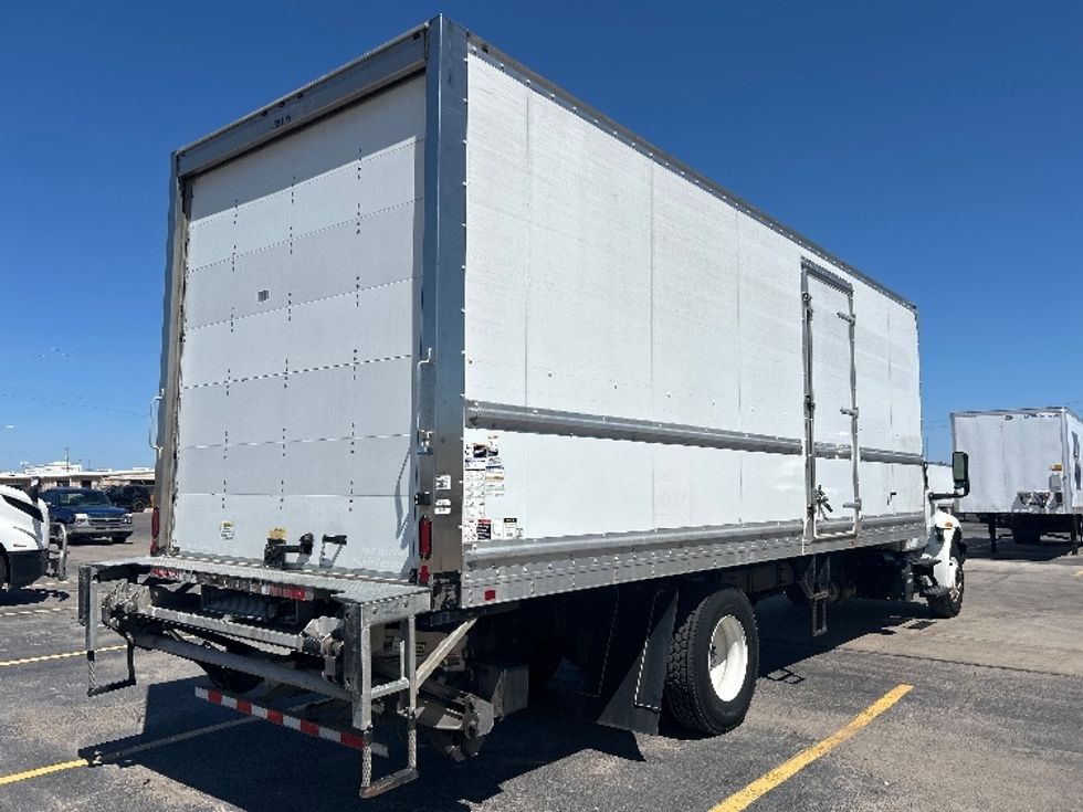 Medium Duty Box Truck-Light and Medium Duty Trucks-International-2022-MV607-Oklahoma City-OK-137,085\n\t\tmiles-$ 75,500 - Image 13