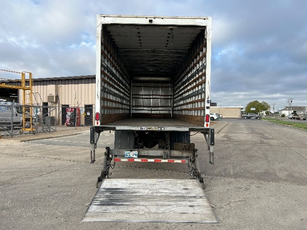 Medium Duty Box Truck-Light and Medium Duty Trucks-International-2022-MV607-Oklahoma City-OK-200,635\n\t\tmiles-$ 54,500 - Image 9