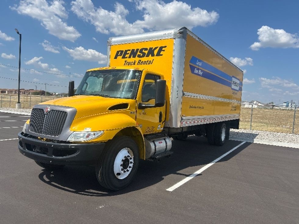 Medium Duty Box Truck-Light and Medium Duty Trucks-International-2022-MV607-Oklahoma City-OK-236,113\n\t\tmiles-$ 38,250 - Image 1