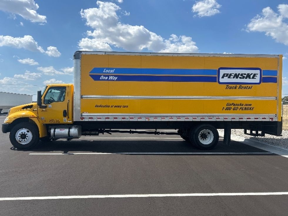 Medium Duty Box Truck-Light and Medium Duty Trucks-International-2022-MV607-Oklahoma City-OK-236,113\n\t\tmiles-$ 38,250 - Image 4