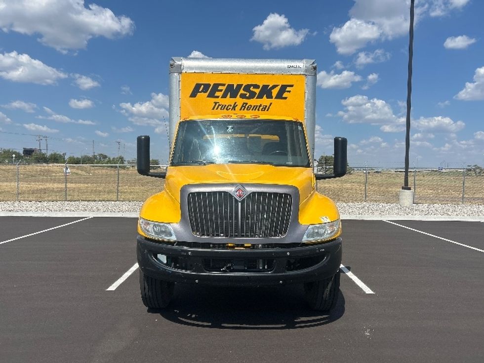 Medium Duty Box Truck-Light and Medium Duty Trucks-International-2022-MV607-Oklahoma City-OK-236,113\n\t\tmiles-$ 38,250 - Image 2