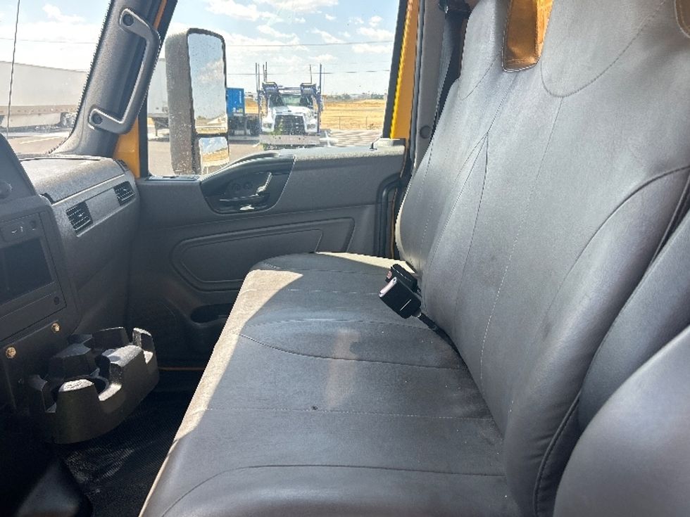 Medium Duty Box Truck-Light and Medium Duty Trucks-International-2022-MV607-Oklahoma City-OK-236,113\n\t\tmiles-$ 38,250 - Image 19