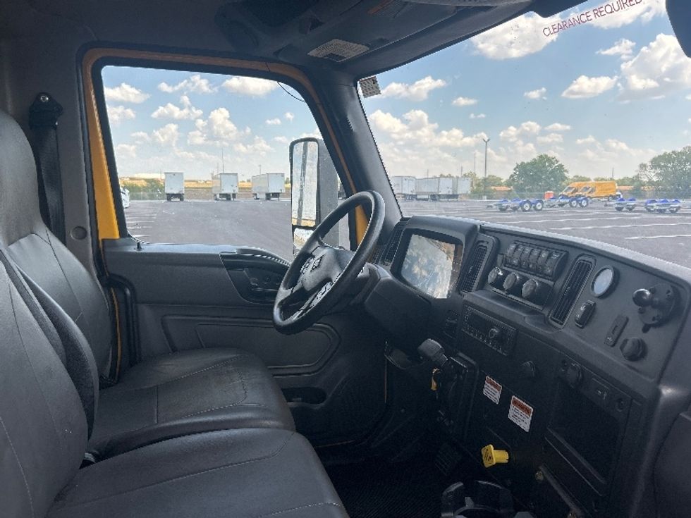 Medium Duty Box Truck-Light and Medium Duty Trucks-International-2022-MV607-Oklahoma City-OK-236,113\n\t\tmiles-$ 38,250 - Image 22
