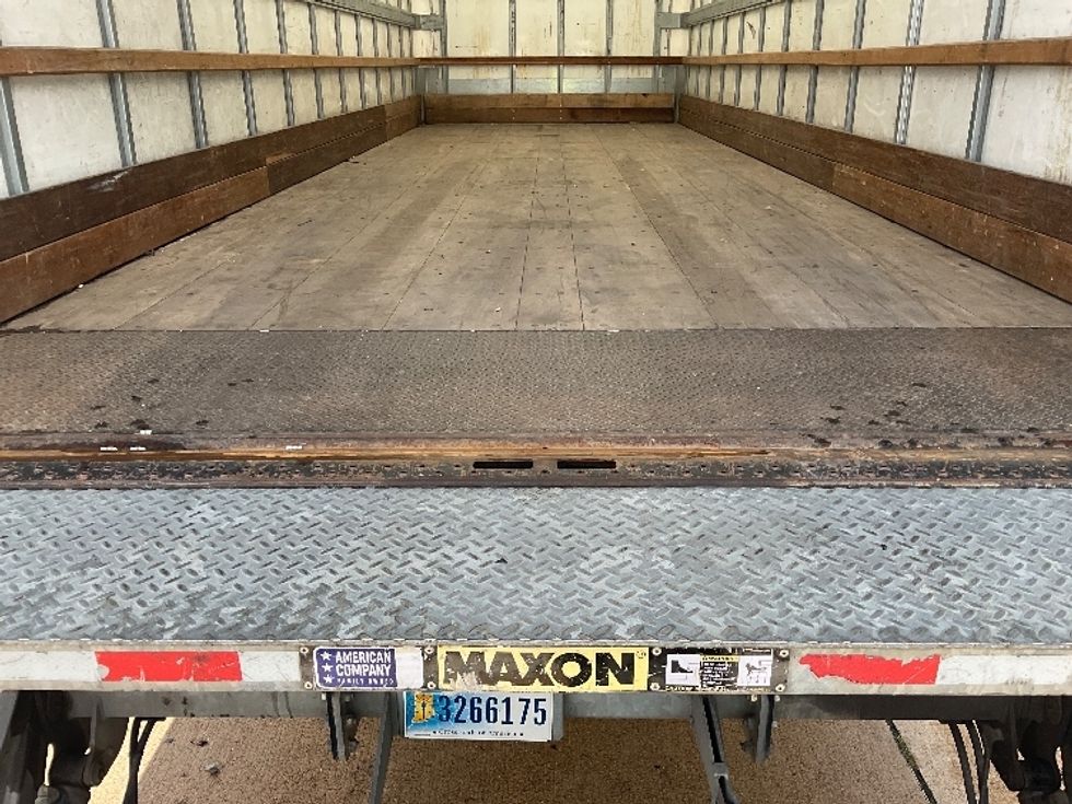 Medium Duty Box Truck-Light and Medium Duty Trucks-International-2022-MV607-Olive Branch-MS-117,779\n\t\tmiles-$ 71,000 - Image 10