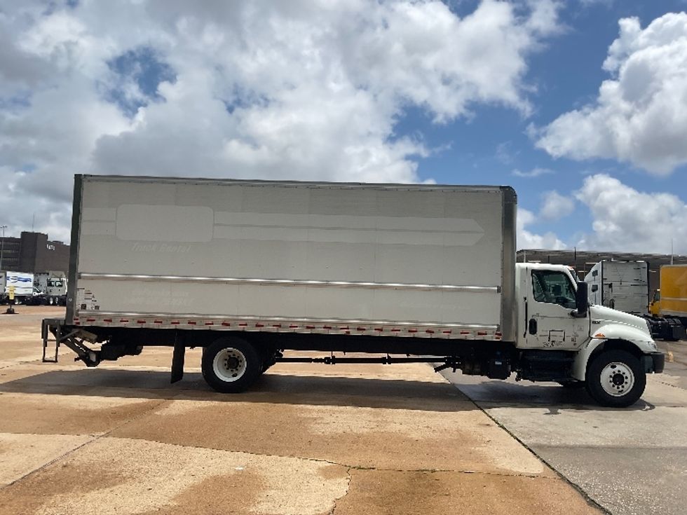 Medium Duty Box Truck-Light and Medium Duty Trucks-International-2022-MV607-Olive Branch-MS-117,779\n\t\tmiles-$ 71,000 - Image 15