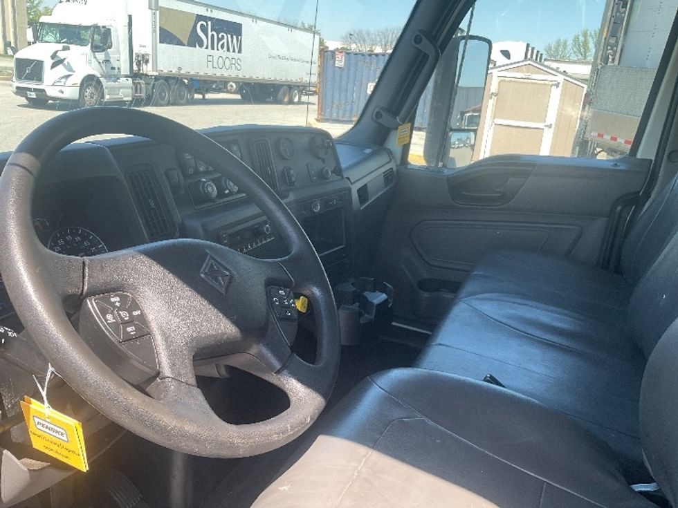 Medium Duty Box Truck-Light and Medium Duty Trucks-International-2022-MV607-Olive Branch-MS-138,565\n\t\tmiles-$ 65,250 - Image 16