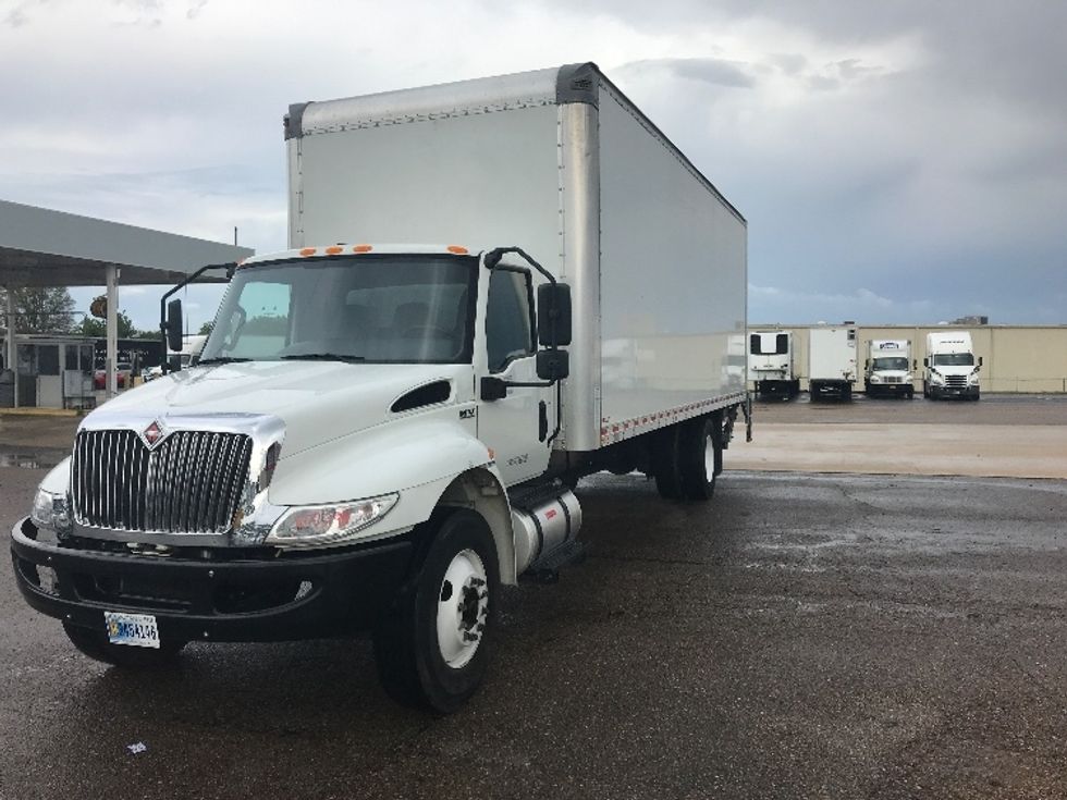 Medium Duty Box Truck-Light and Medium Duty Trucks-International-2022-MV607-Olive Branch-MS-146,580\n\t\tmiles-$ 66,750 - Image 3
