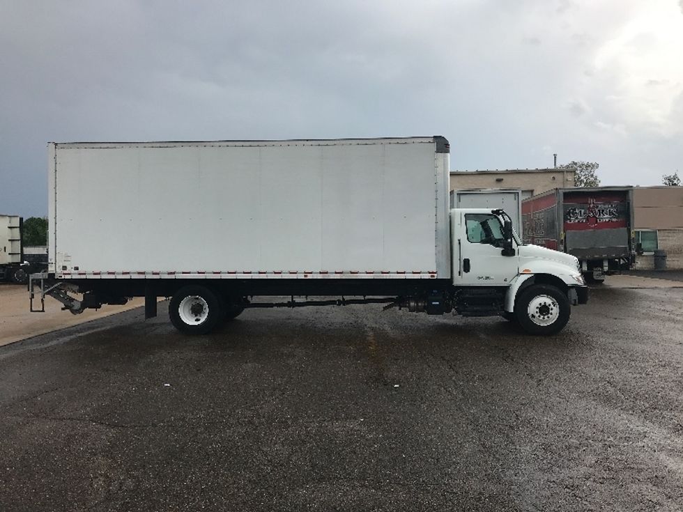 Medium Duty Box Truck-Light and Medium Duty Trucks-International-2022-MV607-Olive Branch-MS-146,580\n\t\tmiles-$ 66,750 - Image 15